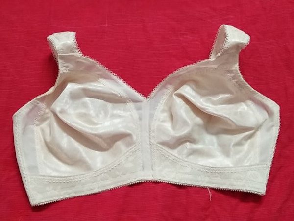 Women's Undergarments Bra Cream. High Quality - BDCoast.Com